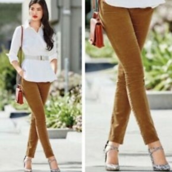 CAbi Pants - CAbi Umber Corduroy Cord Skinny Jean #3197 Size 4 CAbi Pants - CAbi Umber Corduroy Cord Skinny Jean #3197 Size 4